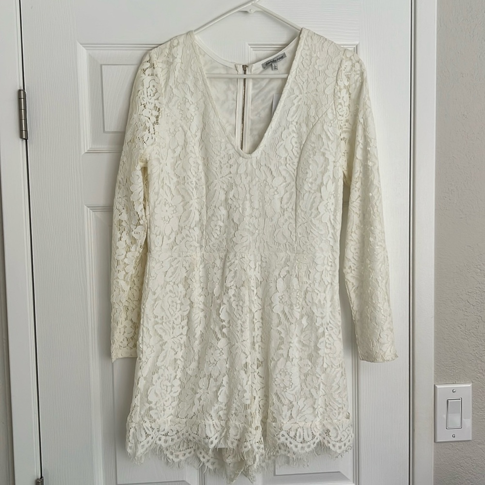 New! Cream Lace Romper